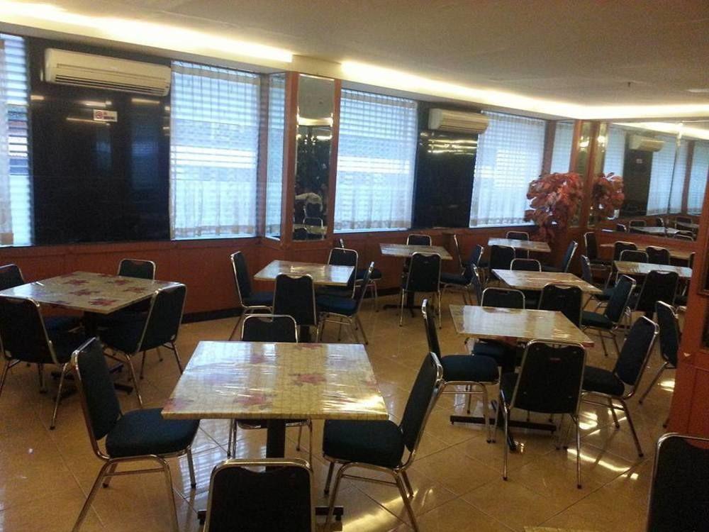 Plaza Hotel Harco Mangga Dua Jakarta Exterior foto