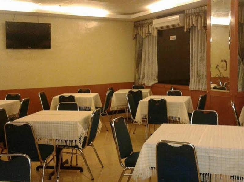 Plaza Hotel Harco Mangga Dua Jakarta Exterior foto